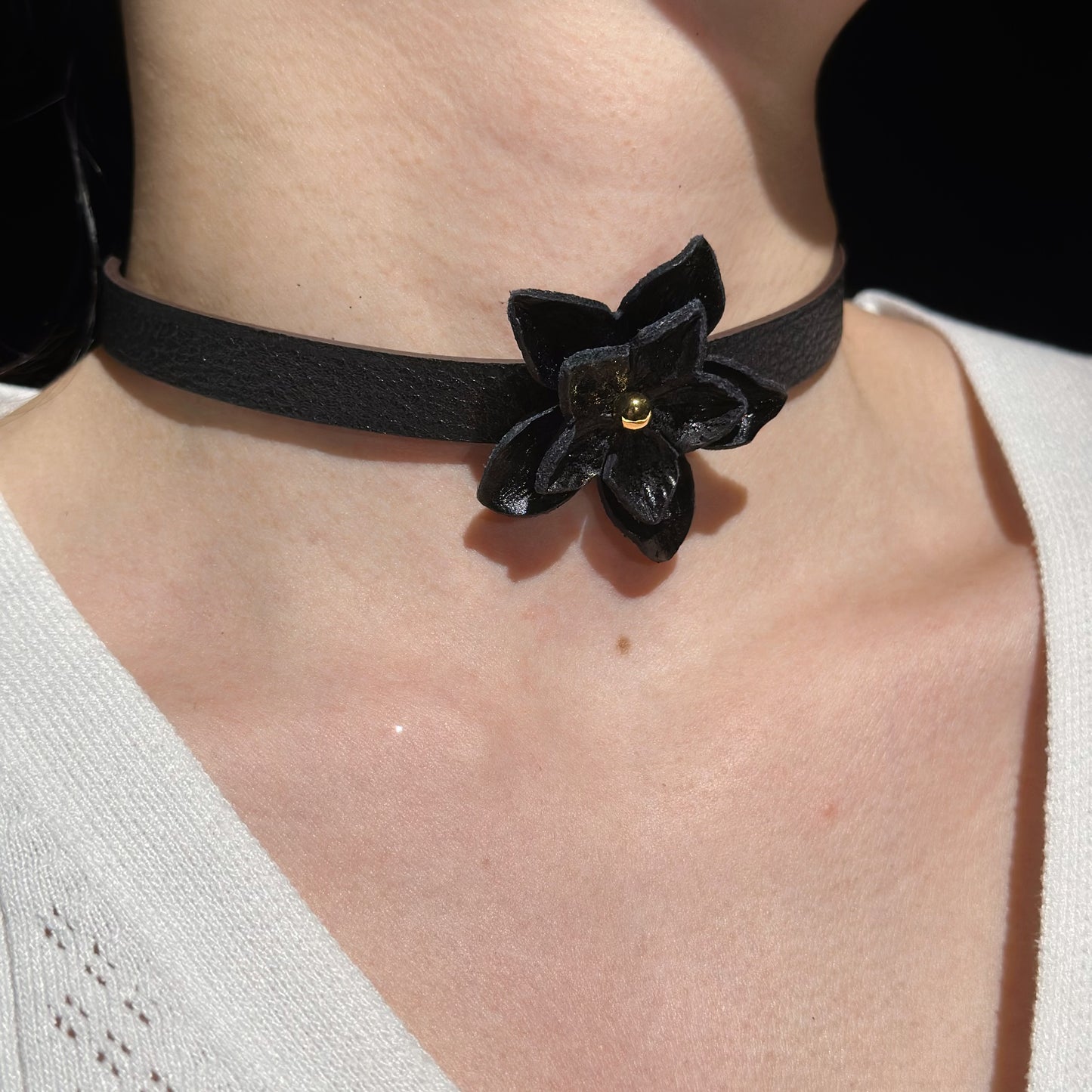 Coeus Flower Choker