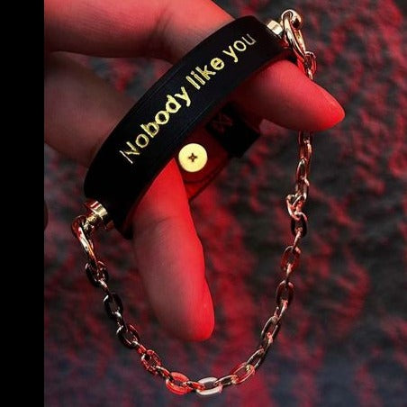Hecate Black-Red Chain Bracelet