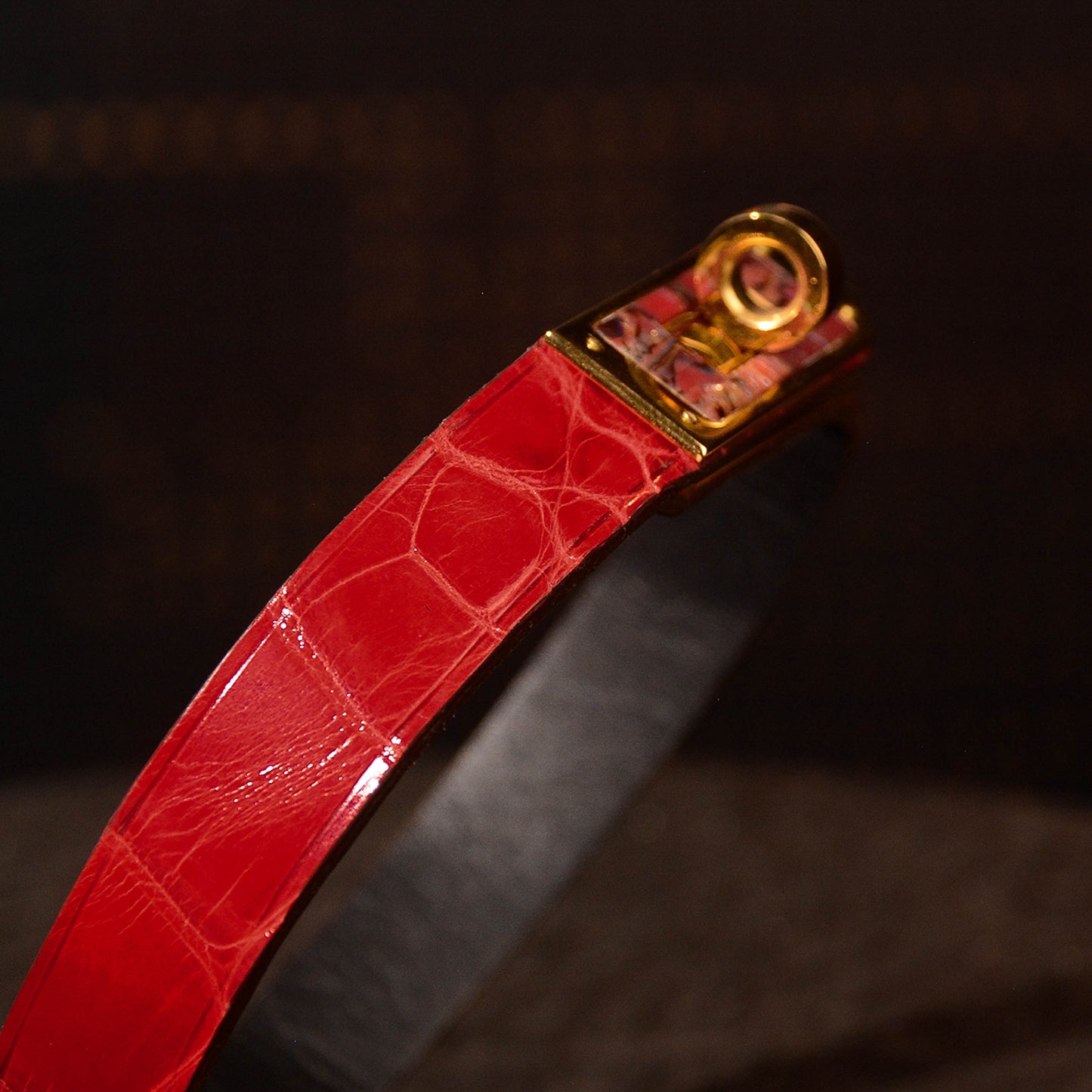 Bacchantes Red Alligator Collar