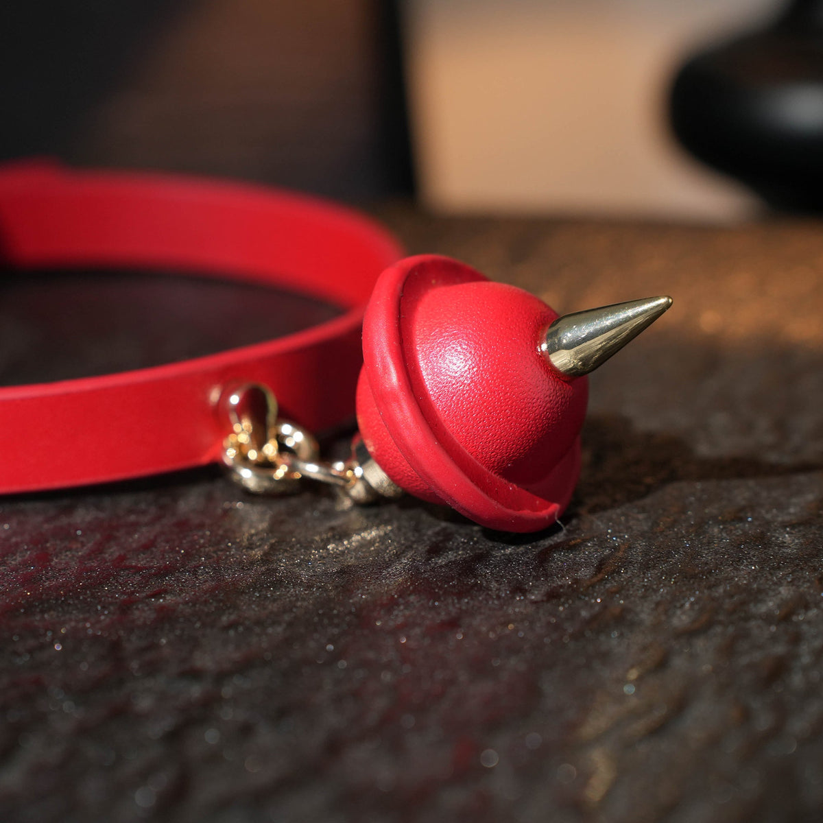 World of Spikes Bell With Spike Choker