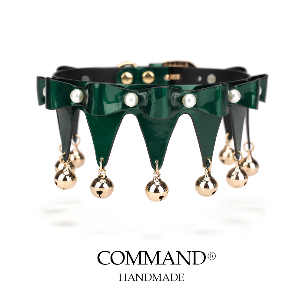 Jester’s Mirage Pearl Triangle Choker with Bell