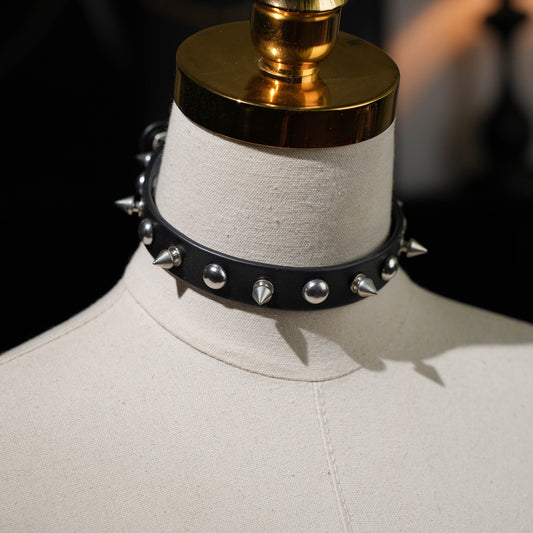 Reggae Stud Punk Choker