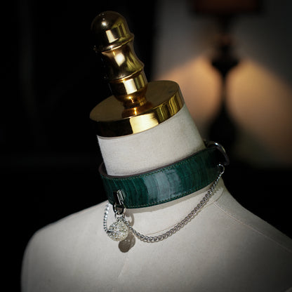 Hebe Green Bell Choker with Double Chain