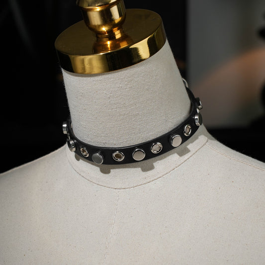 Bio Round Stud Punk Choker