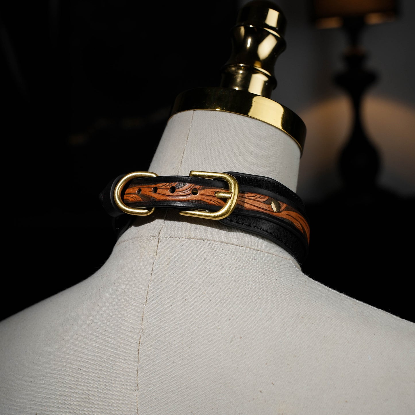 Carved Brown Engraved Collar With O Ring
