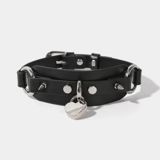 Saviitr Black Stud Choker With Heart Lock