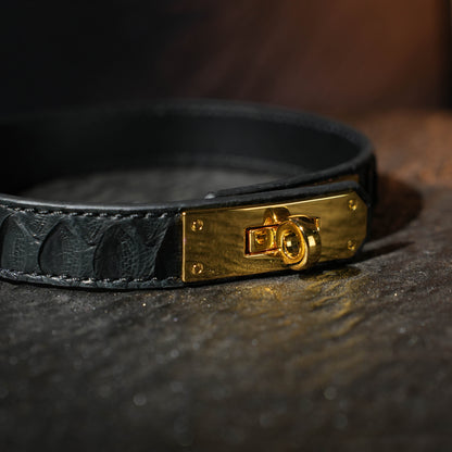 Crius Black Gold Kelly Buckle Collar