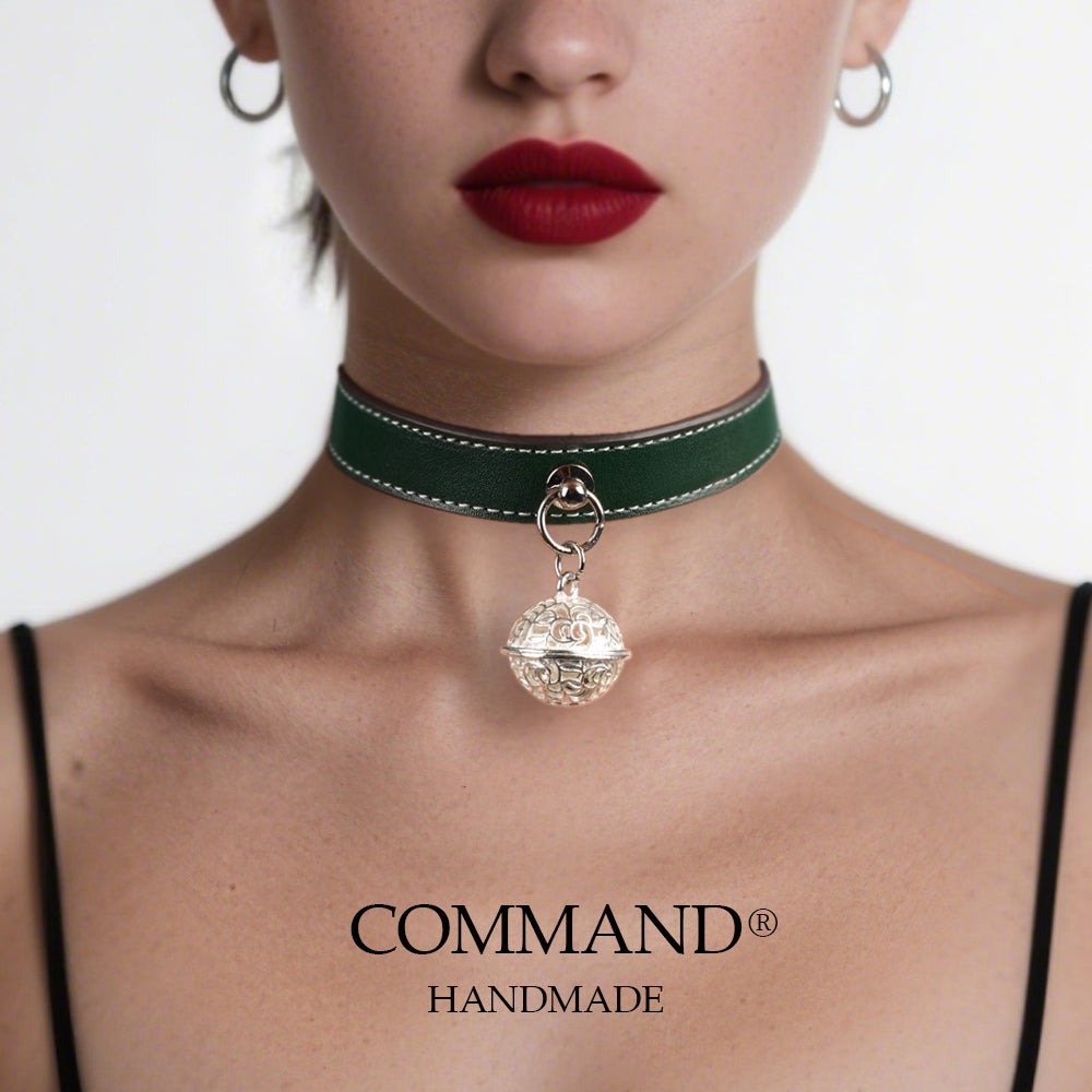 Small Bell Black / Green Bell Fashion Choker