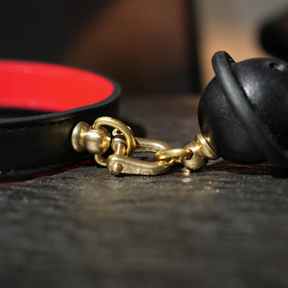 Bell Shaking Black Red With Bell Choker