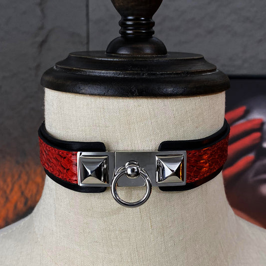 Hephaestus Red&Black Buckle Choker
