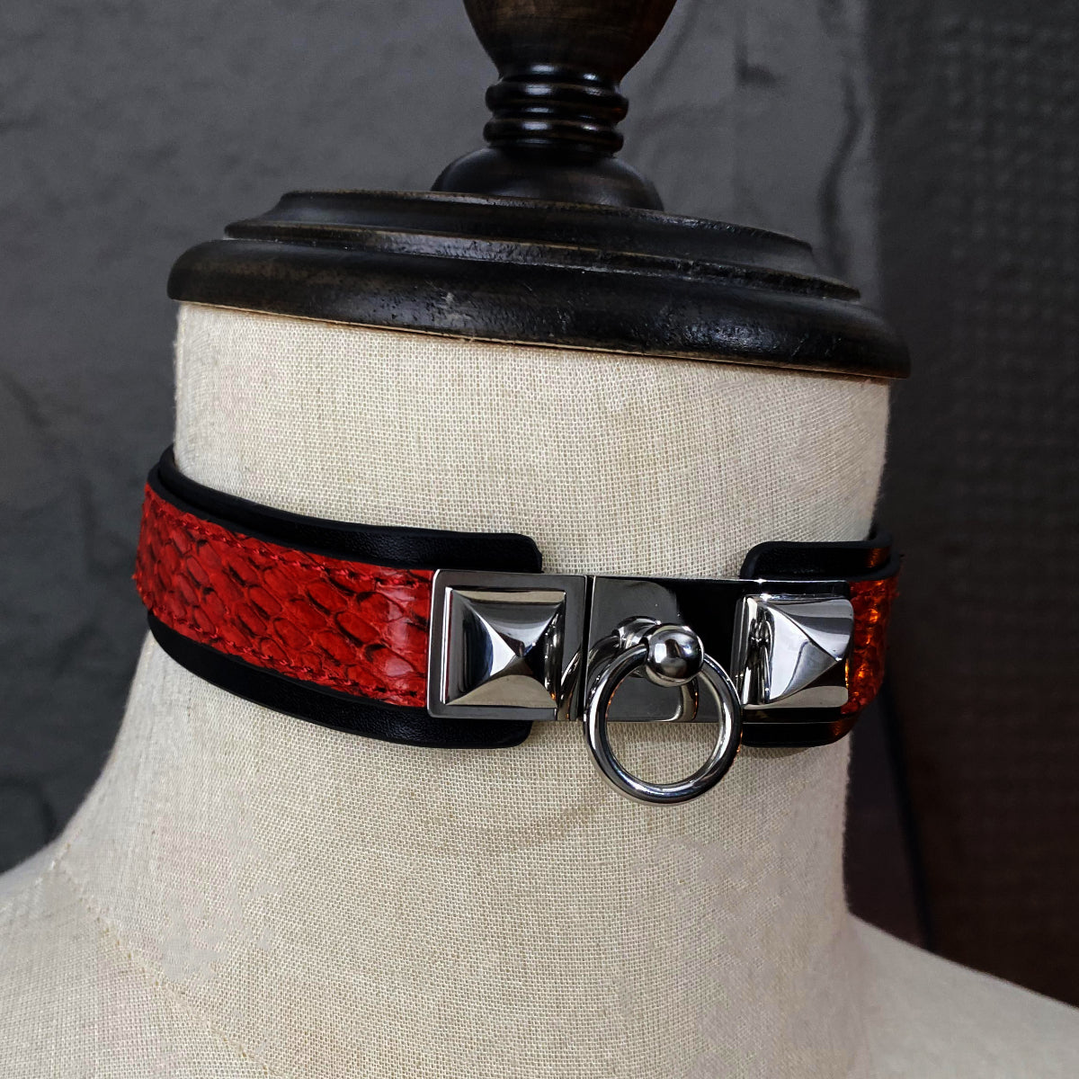 Hephaestus Red&Black Buckle Choker