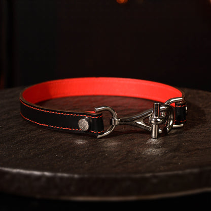 Chaos Black Red Twist Buckle Choker