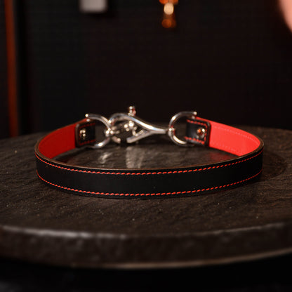 Chaos Black Red Twist Buckle Choker